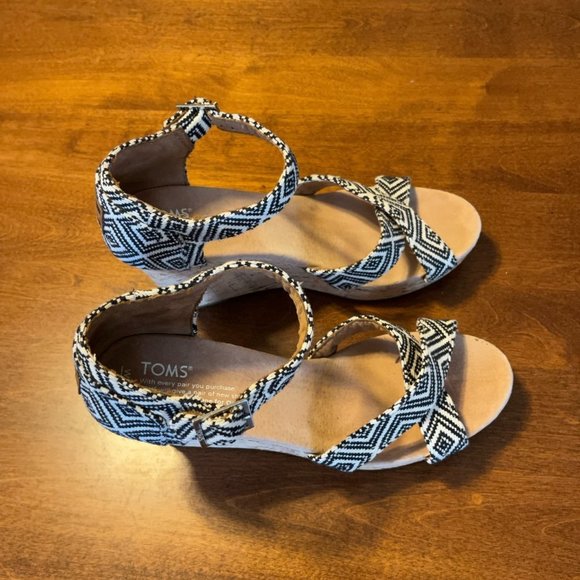Toms Sienna Aztec strappy wedge corkwood sandals 9.5 black white - Picture 3 of 13
